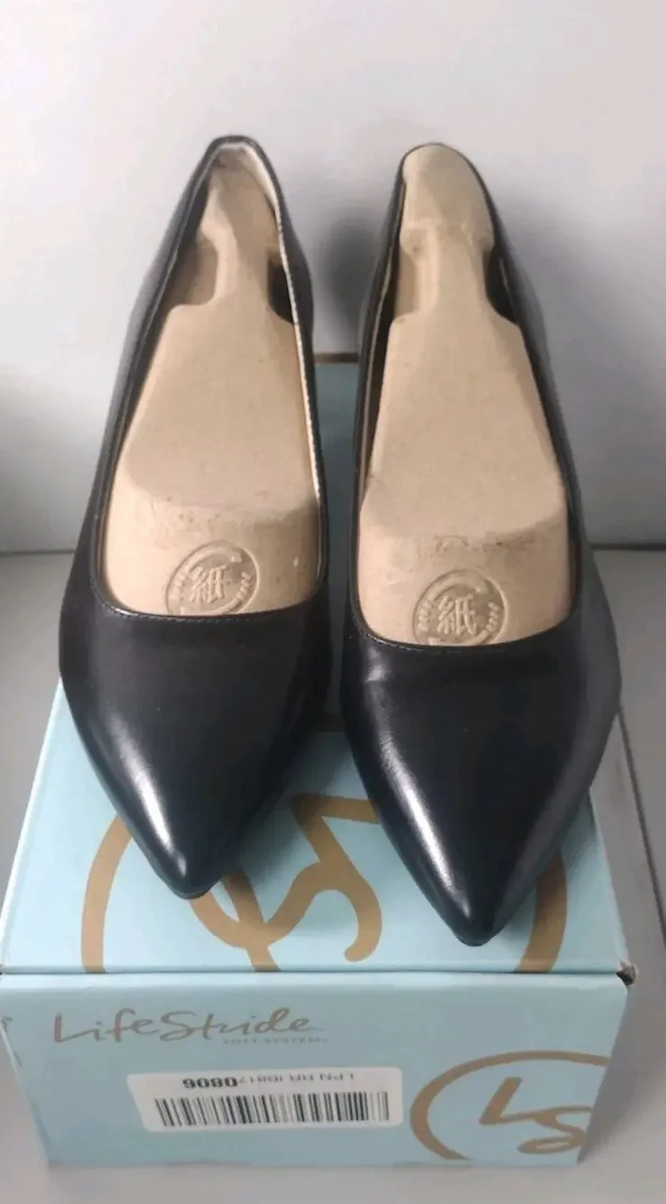 Lifestride Women's Minx Black Kitten Heel Pumps Size 8 M New With Box